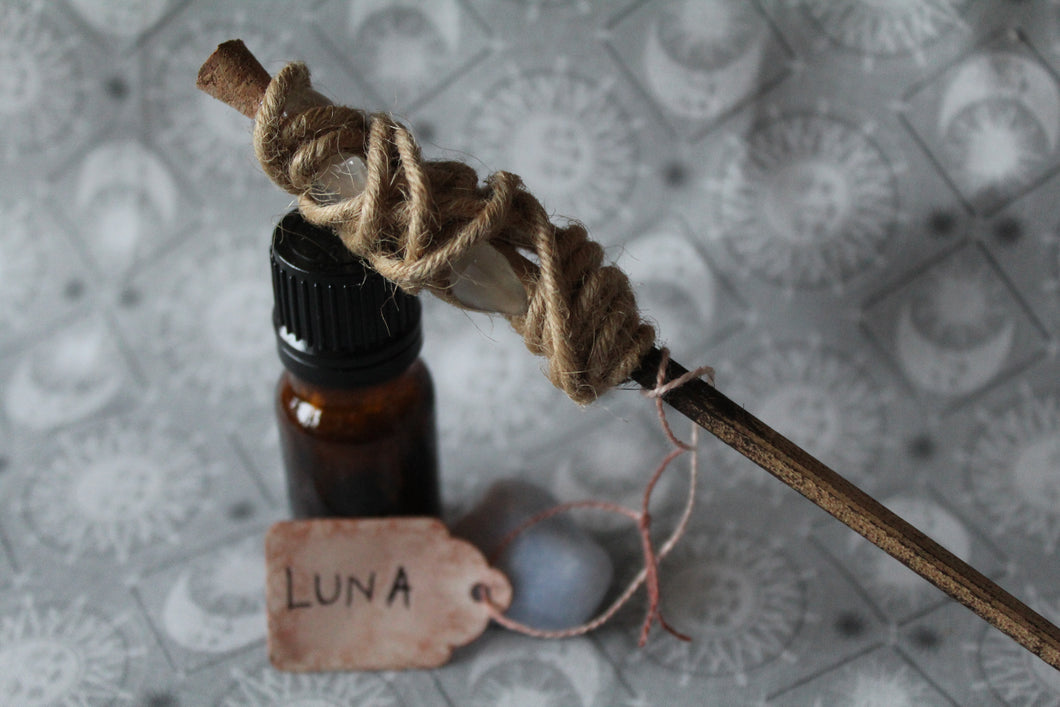 Luna Wand